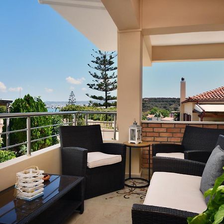 Favola Golden Beach Villa 达拉索 外观 照片
