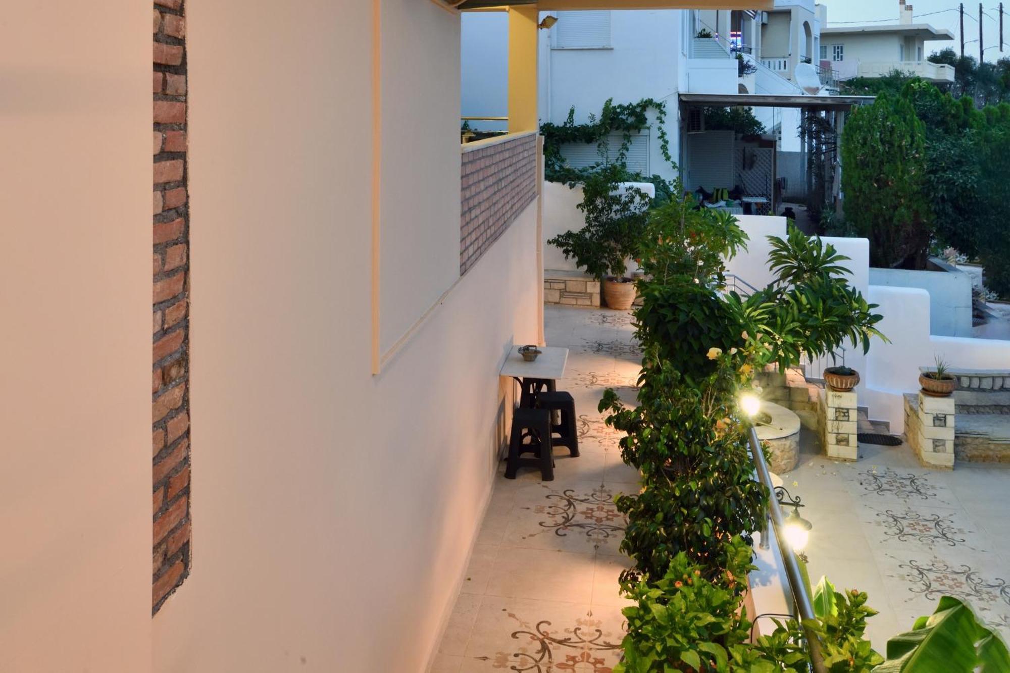Favola Golden Beach Villa 达拉索 外观 照片