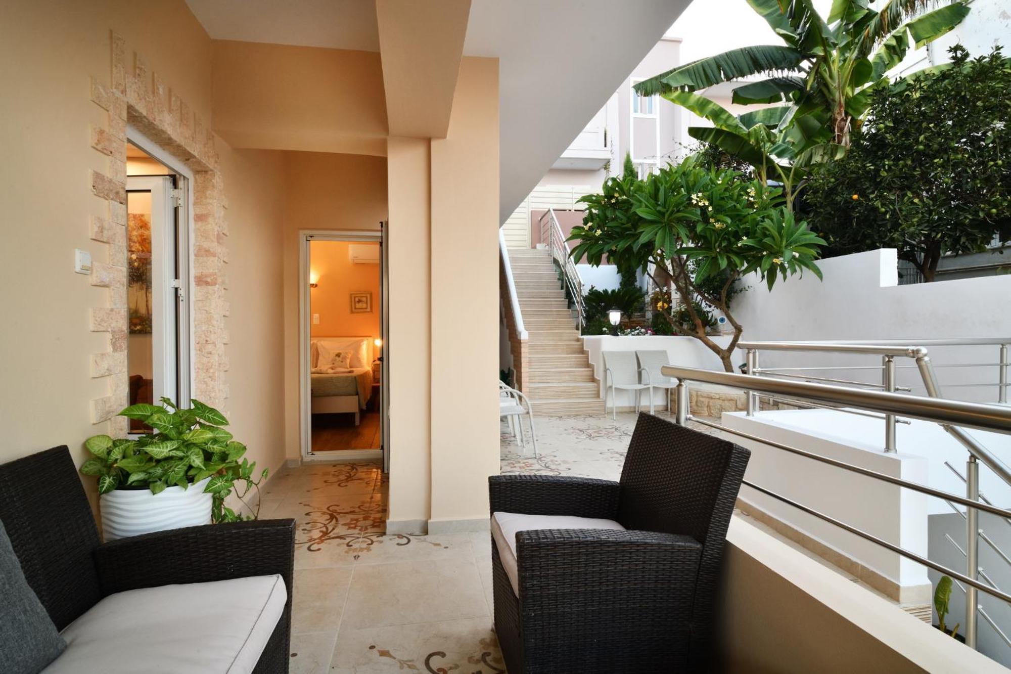 Favola Golden Beach Villa 达拉索 外观 照片